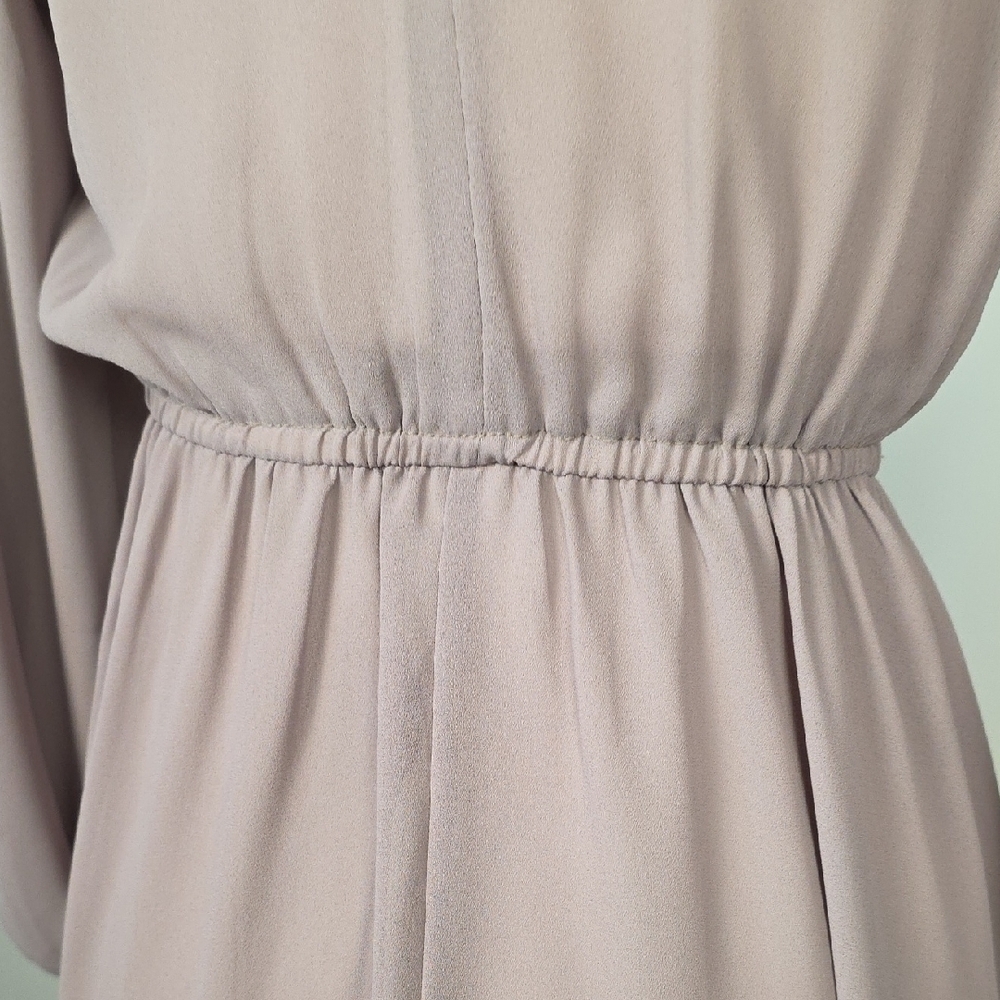 Vintage Joseph Ribkoff beige Lace Neck Dress – Made in Canada - Picture 7 of 9